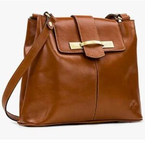 Patricia Nash Larone- Heritage- North/ South Shoulder Bag